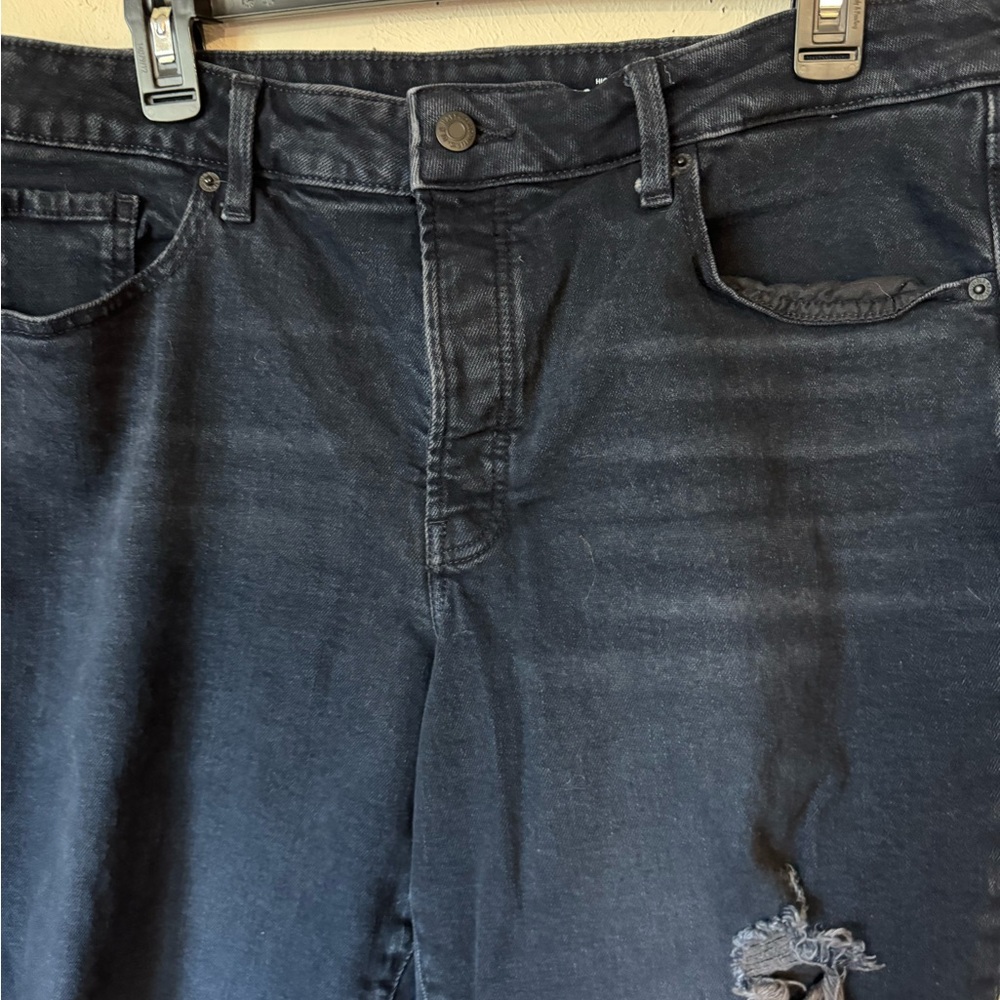 OLD NAVY BLACK DISTRESSED JEANS SECRET SLIMMING PANEL SIZE: 16 #5 - Picture 2 of 8